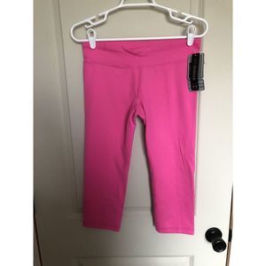 UNDER ARMOUR STUDIOLUX 20" CAPRI SKINNY‎ PINK LEGGINGS SIZE MEDIUM